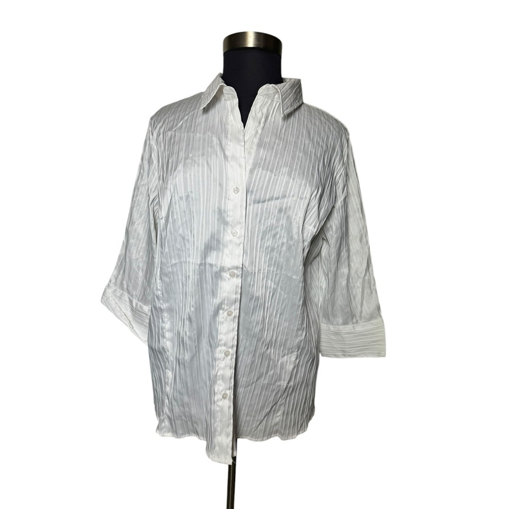 Roz & Ali White Button Down Blouse Top‎ Plus Size 3XL textured Length 29"